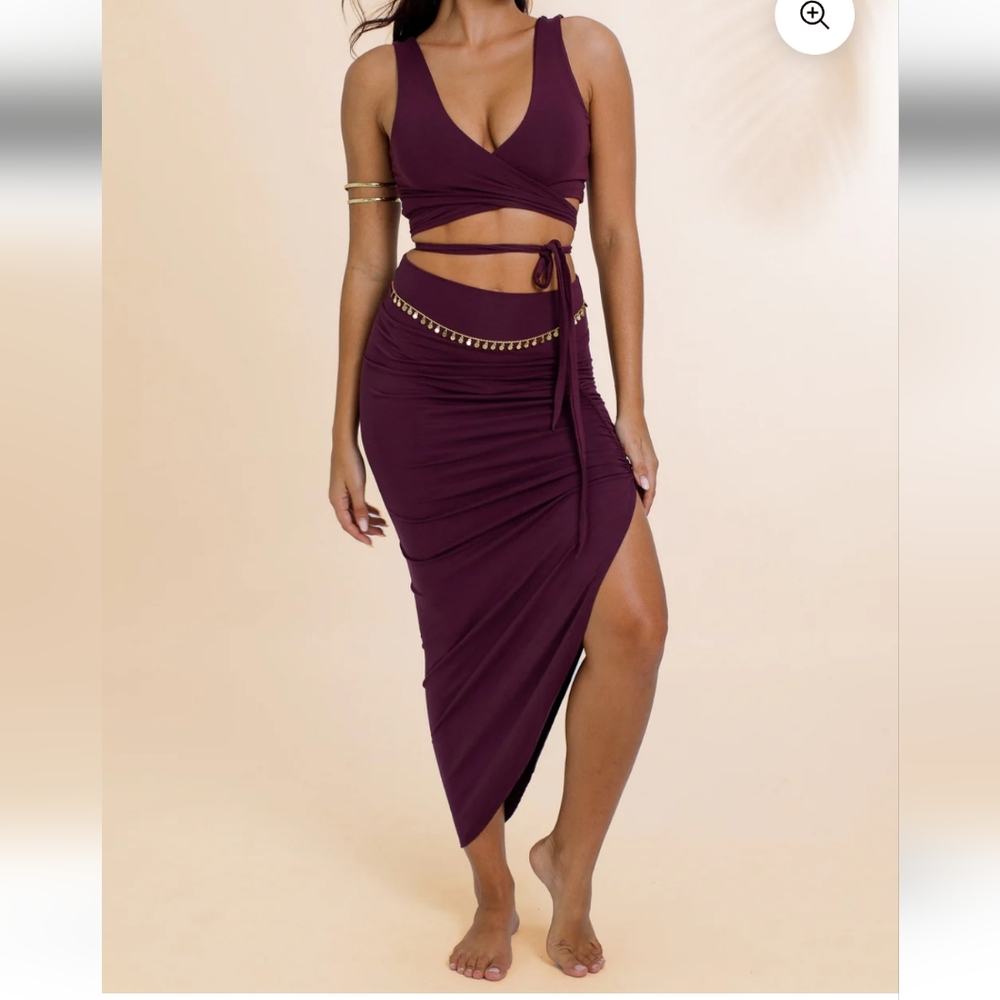 Royal Codes ISIS Skirt